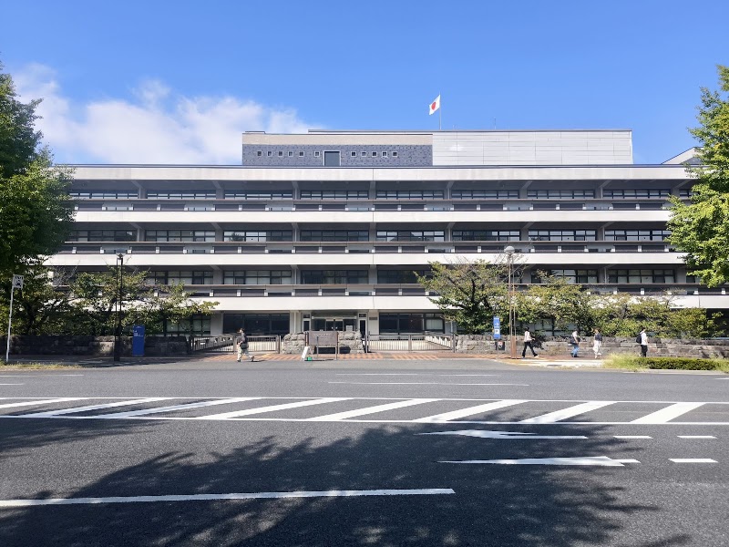 国立国会図書館(18歳以上)(東京)